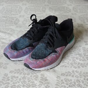 Nike Multicolor Knit Running Shoes with Black Accents